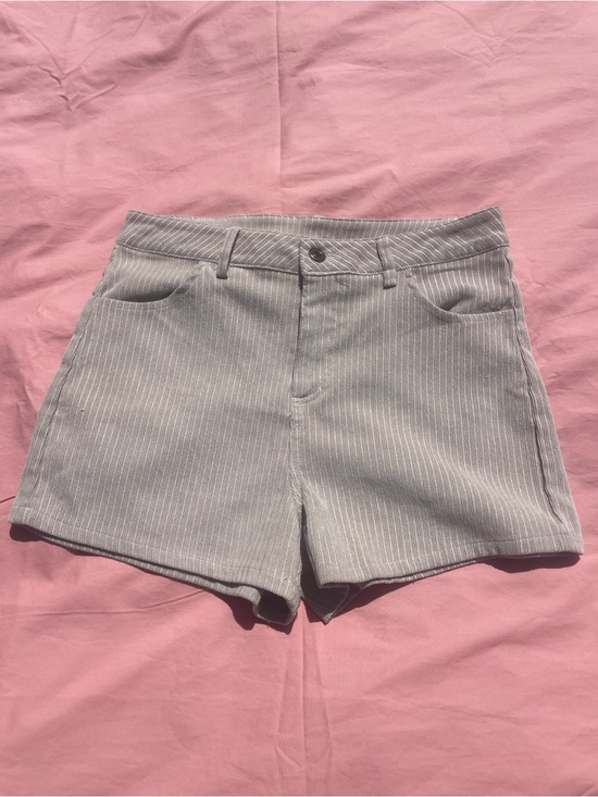 Umgee Pants - Umgee Cream / Taupe Pinstripe Corduroy High-Waisted Shorts Size Small
